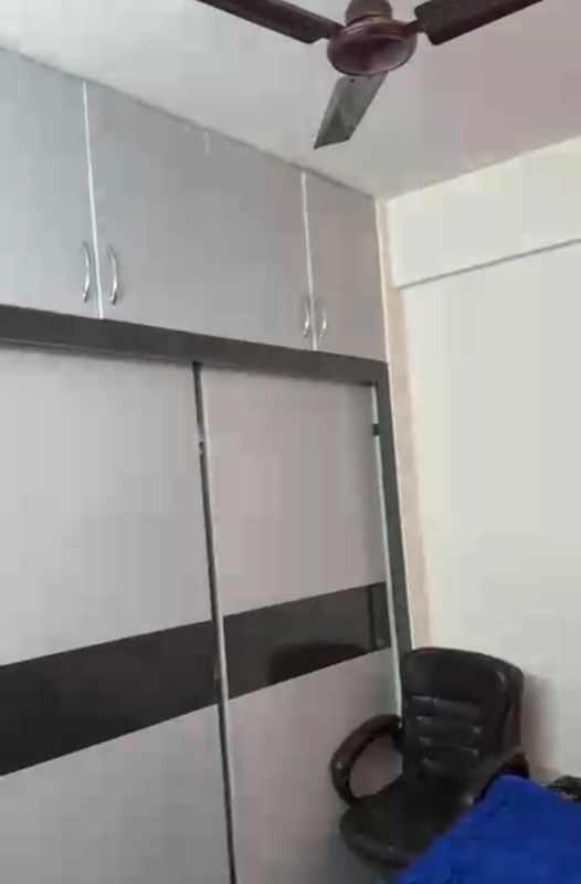 2 BHK for rent in Sector 90, Gurugram — semi-furnished — 690 sq.ft — Shree Vardhman Green Court