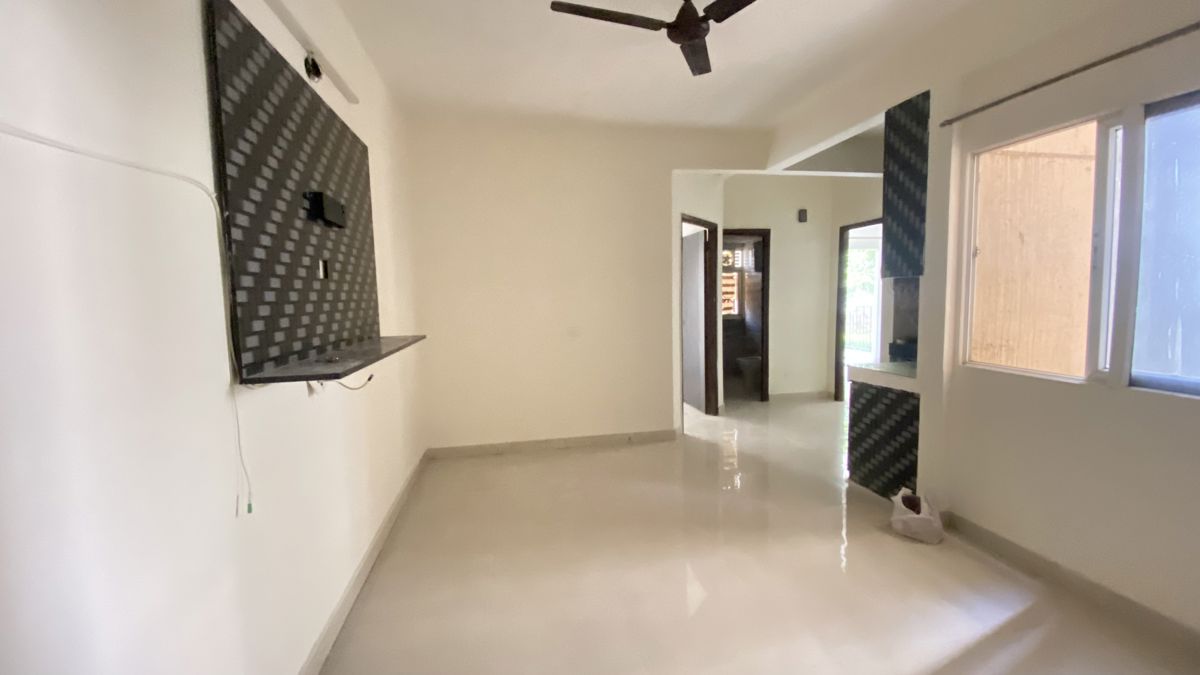 2 BHK for rent in Sector 93, Gurugram — semi-furnished — 635 sq.ft — Signature Global Orchard Avenue