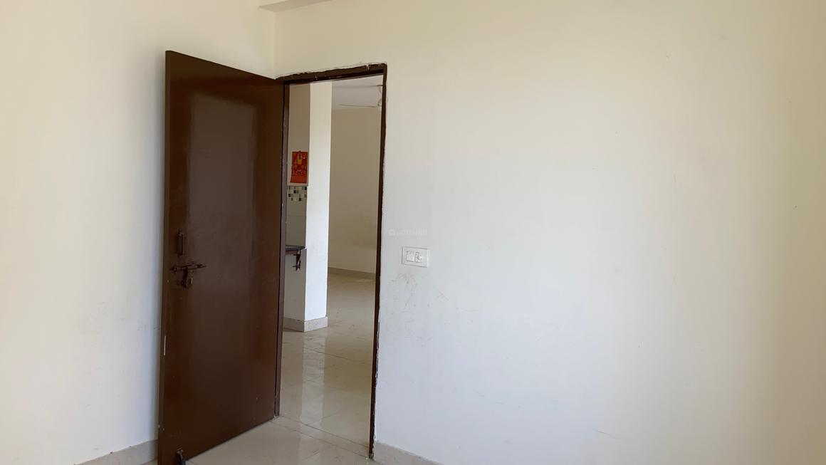 2 BHK for rent in Sector 93, Gurugram — unfurnished — 650 sq.ft — Signature Orchard Avenue 2