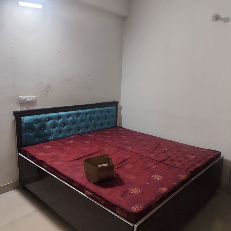 2 BHK for rent in Sector 95a, Gurugram — furnished — 671 sq.ft — Signature Roselia Phase 2