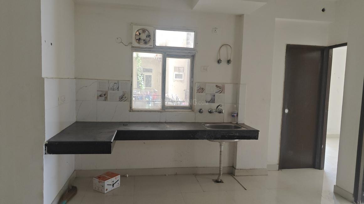 2 BHK for rent in Sector 95A, Gurugram — unfurnished — 1000 sq.ft — Signature Global The Roselia