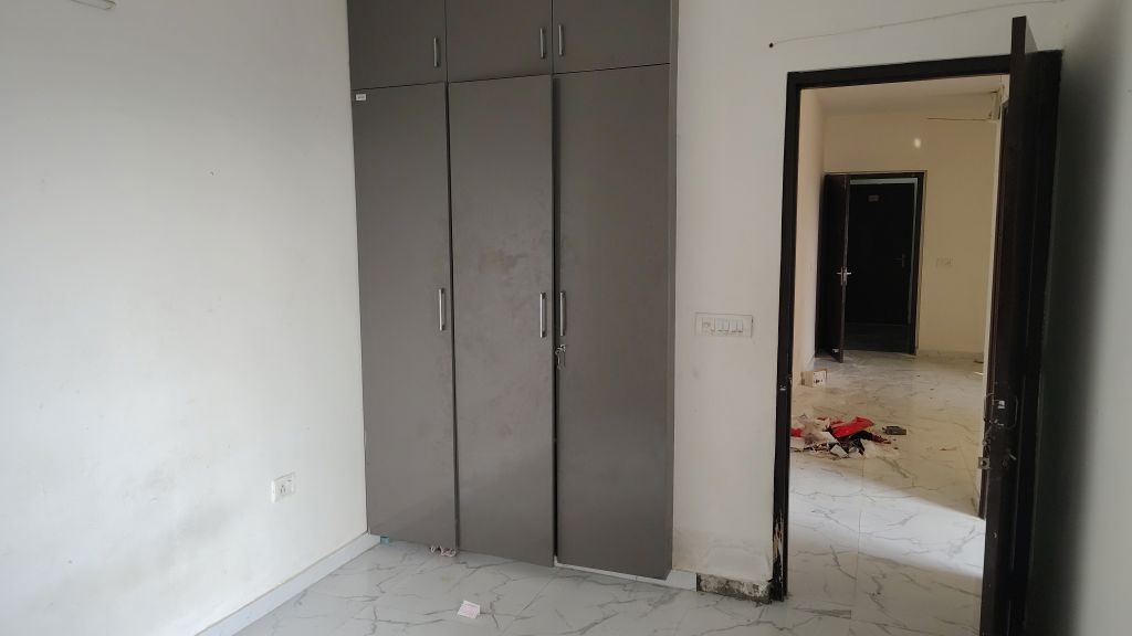 2 BHK for rent in Sector 99, Gurugram — semi-furnished — 487 sq.ft — Pivotal Riddhi Siddhi