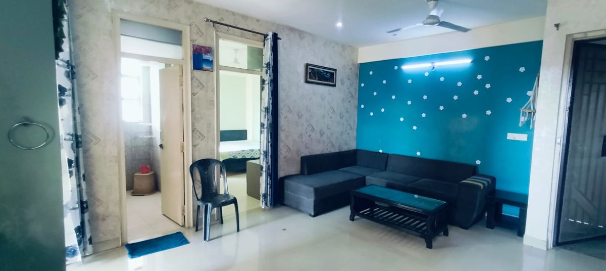 2 BHK for rent in Sohna Sector 33, Gurugram — furnished — 622 sq.ft — Breez Global Heights