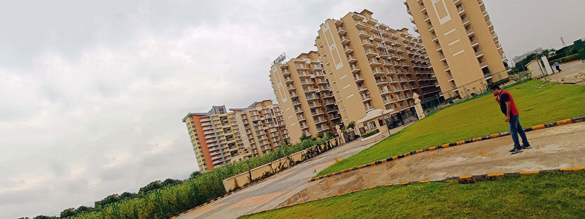 2 BHK for rent in Sohna Sector 33, Gurugram — semi-furnished — 623 sq.ft — Breez Global Heights