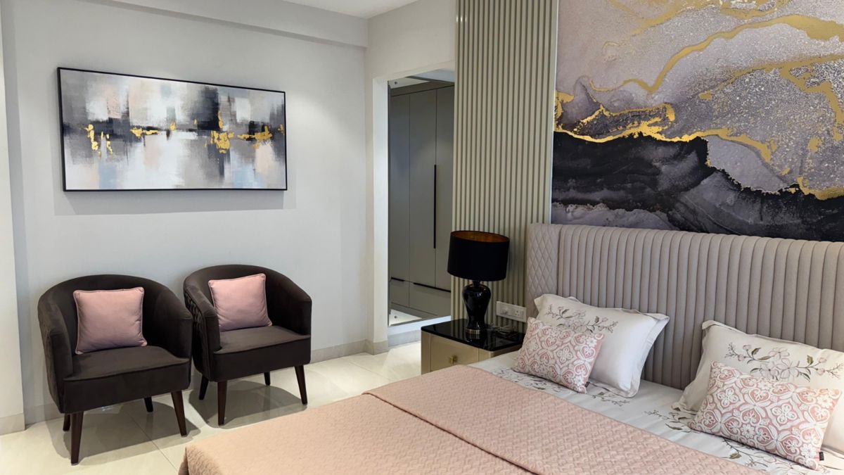 2 BHK for rent in Sohna Sector 35, Gurugram — semi-furnished — 750 sq.ft — HCBS Sports Ville