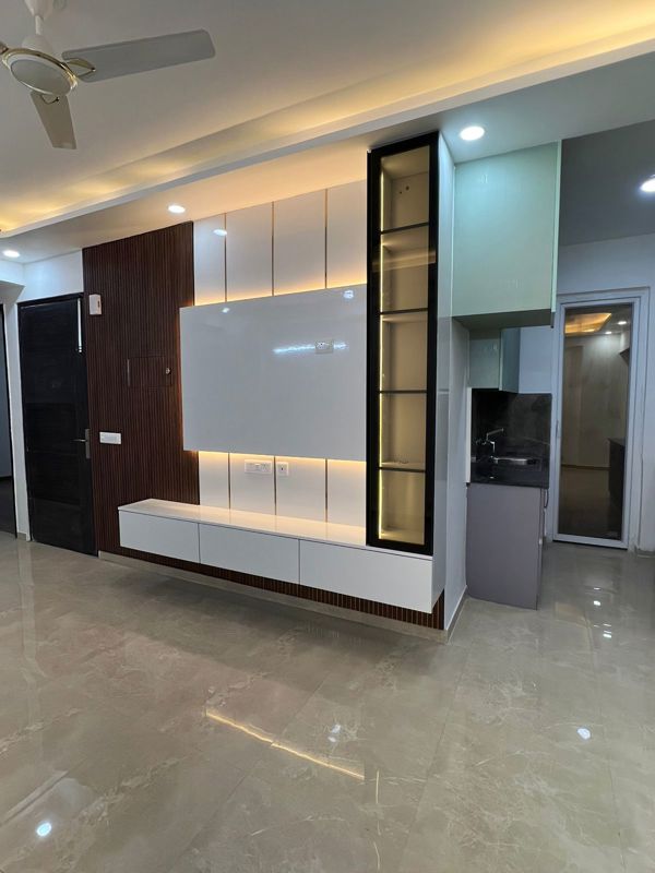 2 BHK for rent in Sohna Sector 36, Gurugram — semi-furnished — 1022 sq.ft — Signature Global Park 4 and 5