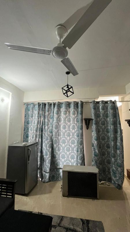 2 BHK for rent in Sohna Sector 36, Gurugram — semi-furnished — 845 sq.ft — Signature Global Park