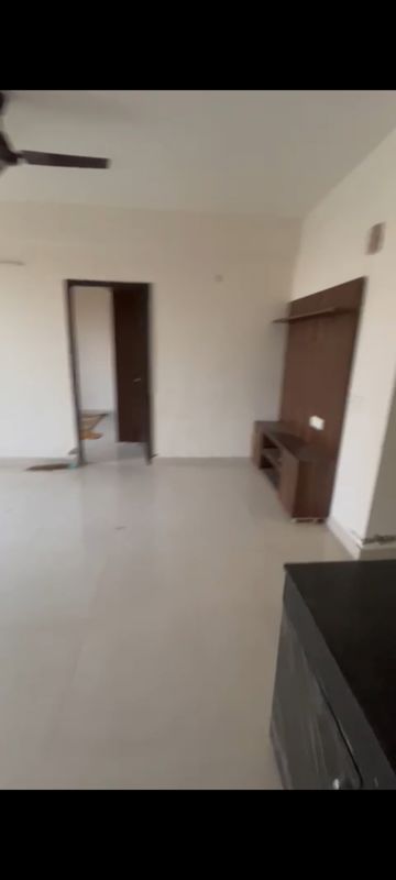 2 BHK for rent in Sohna Sector 36, Gurugram — semi-furnished — 724 sq.ft — Signature The Serenas