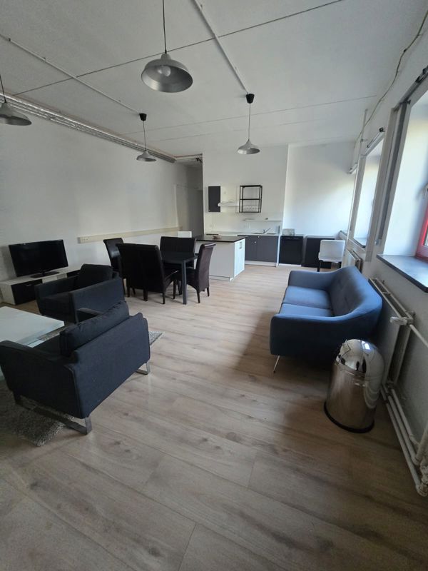 2 BHK for rent in Sohna Sector 5, Gurugram — semi-furnished — 160 sq.ft — Viva County