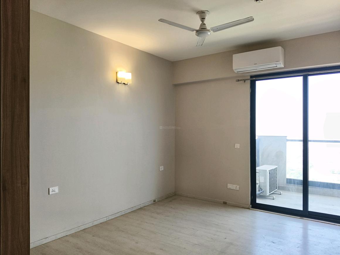 2 BHK for rent in Southern Peripheral Road, Gurugram — semi-furnished — 1415 sq.ft — M3M Skywalk