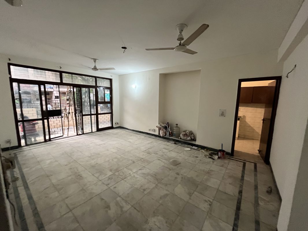 2 BHK for rent in Sushant Lok I, Gurugram — unfurnished — 1454 sq.ft