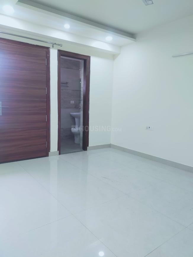 2 BHK for rent in Sushant Lok Phase 1, Gurugram — semi-furnished — 2100 sq.ft