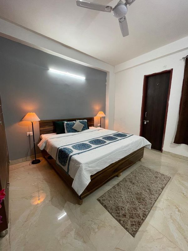 2 BHK for rent in Wazirabad, Gurugram — furnished — 780 sq.ft