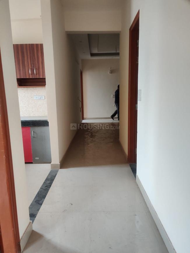3 BHK for rent in Ashok Vihar Phase 3 Extension, Gurugram — semi-furnished — 2250 sq.ft — Global Tower