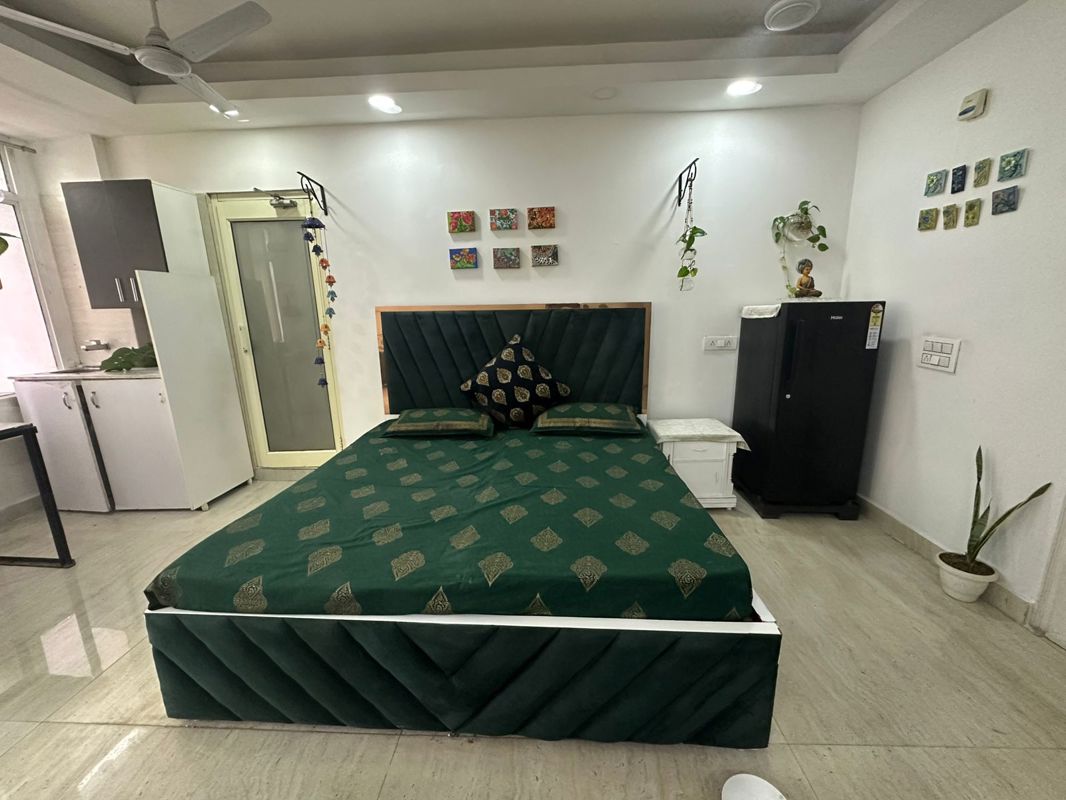 3 BHK for rent in Dlf City Phase 3, Gurugram — unfurnished — 400 sq.ft