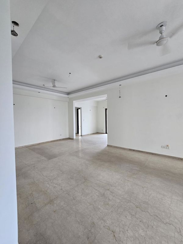 3 BHK for rent in Dlf City Phase 3, Gurugram — unfurnished — 316 sq.ft