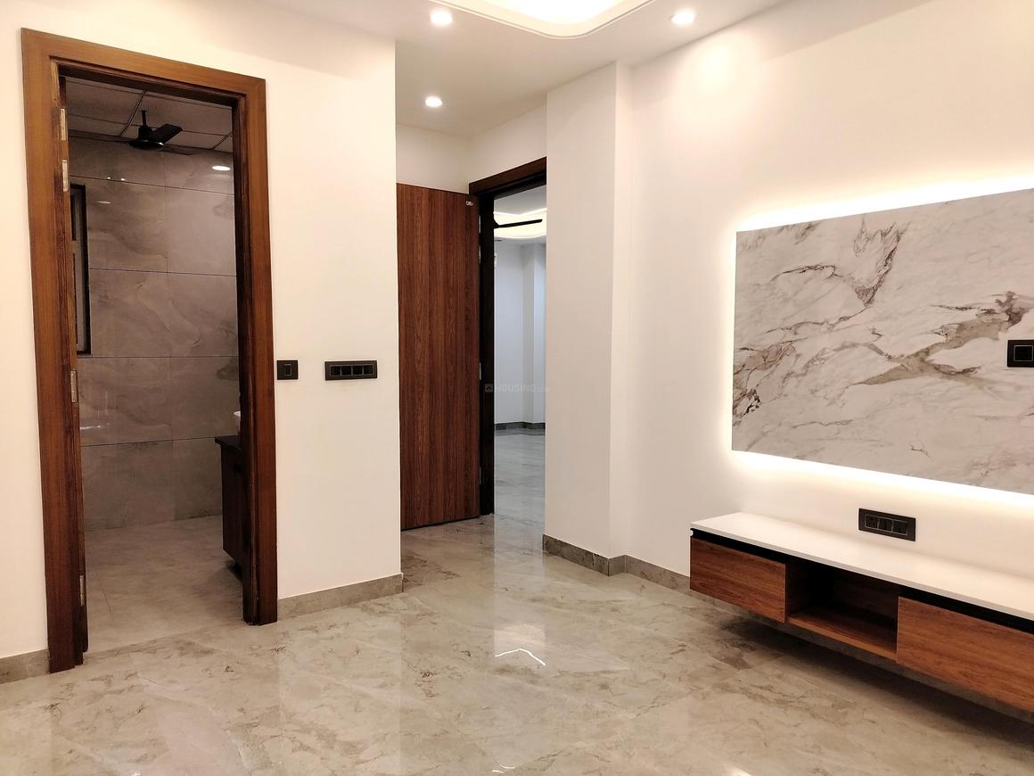 3 BHK for rent in DLF Phase 1, Gurugram — 2000 sq.ft