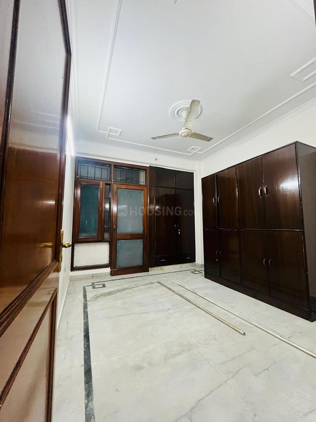 3 BHK for rent in DLF Phase 1, Gurugram — semi-furnished — 1550 sq.ft — DLF City Phase 1