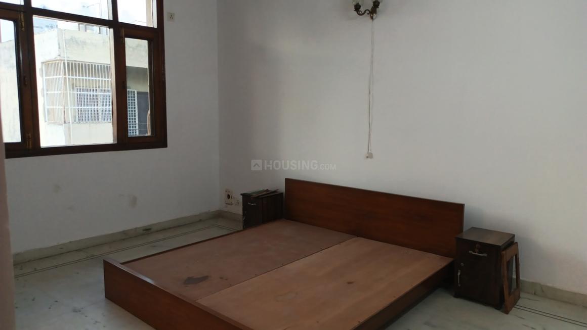 3 BHK for rent in DLF Phase 1, Gurugram — semi-furnished — 3500 sq.ft