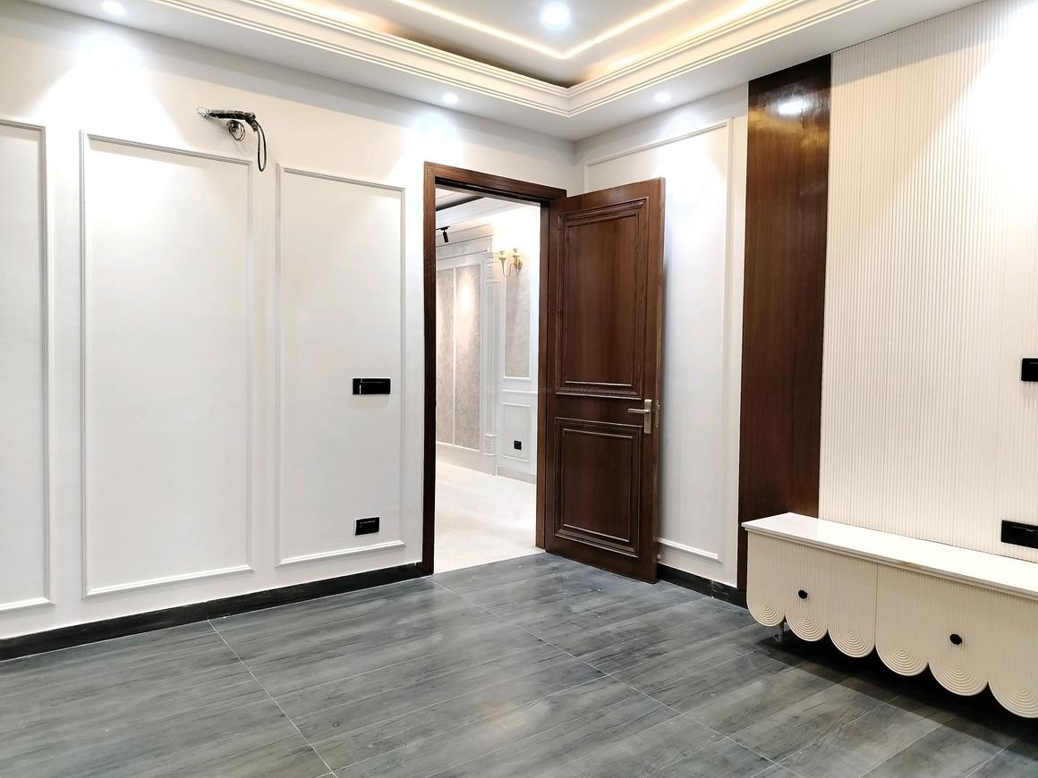 3 BHK for rent in DLF Phase 2, Gurugram — 3000 sq.ft