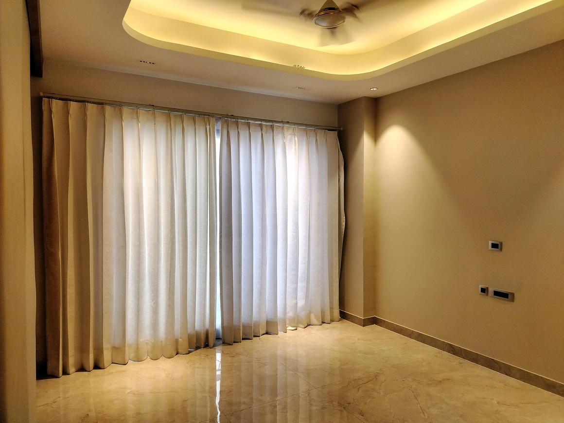 3 BHK for rent in DLF Phase 3, Gurugram — semi-furnished — 2000 sq.ft — DLF Independent Floors At Dlf City Phase III
