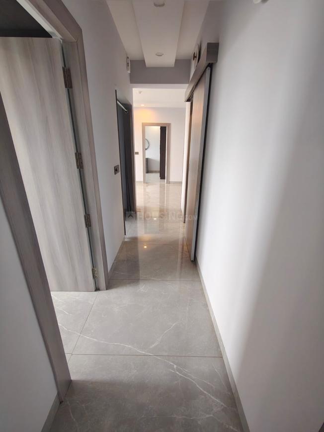 3 BHK for rent in DLF Phase 4, Gurugram — semi-furnished — 1443 sq.ft — DLF Ridgewood Estate