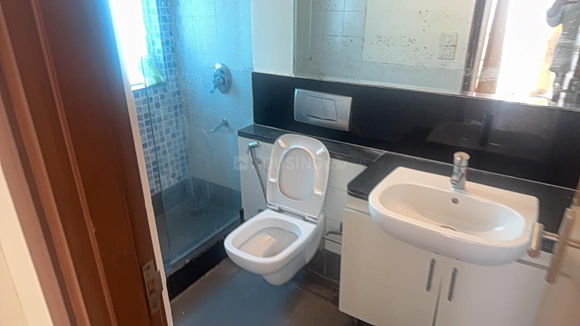 3 BHK for rent in DLF Phase 5, Gurugram — semi-furnished — 2600 sq.ft — Parsvnath Exotica