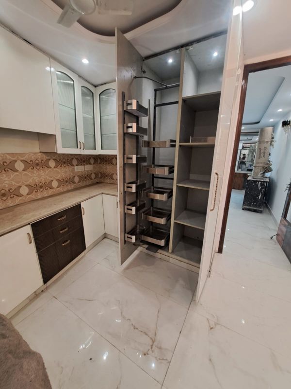 3 BHK for rent in Dlf Phase I, Gurugram — furnished — 300 sq.ft