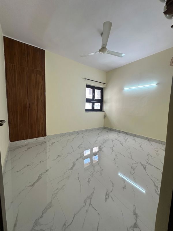 3 BHK for rent in Dlf Phase ii, Gurugram — unfurnished — 440 sq.ft