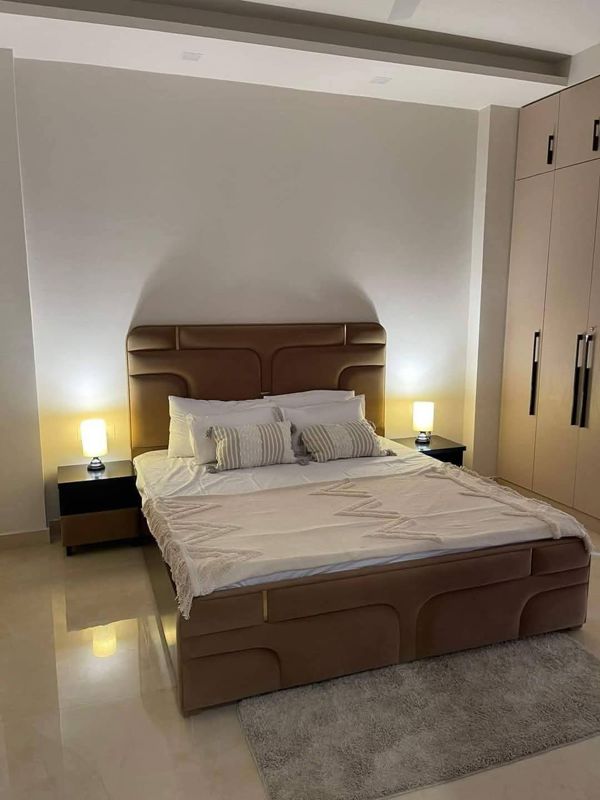 3 BHK for rent in Dlf Phase ii, Gurugram — semi-furnished — 2225 sq.ft — DLF Atria
