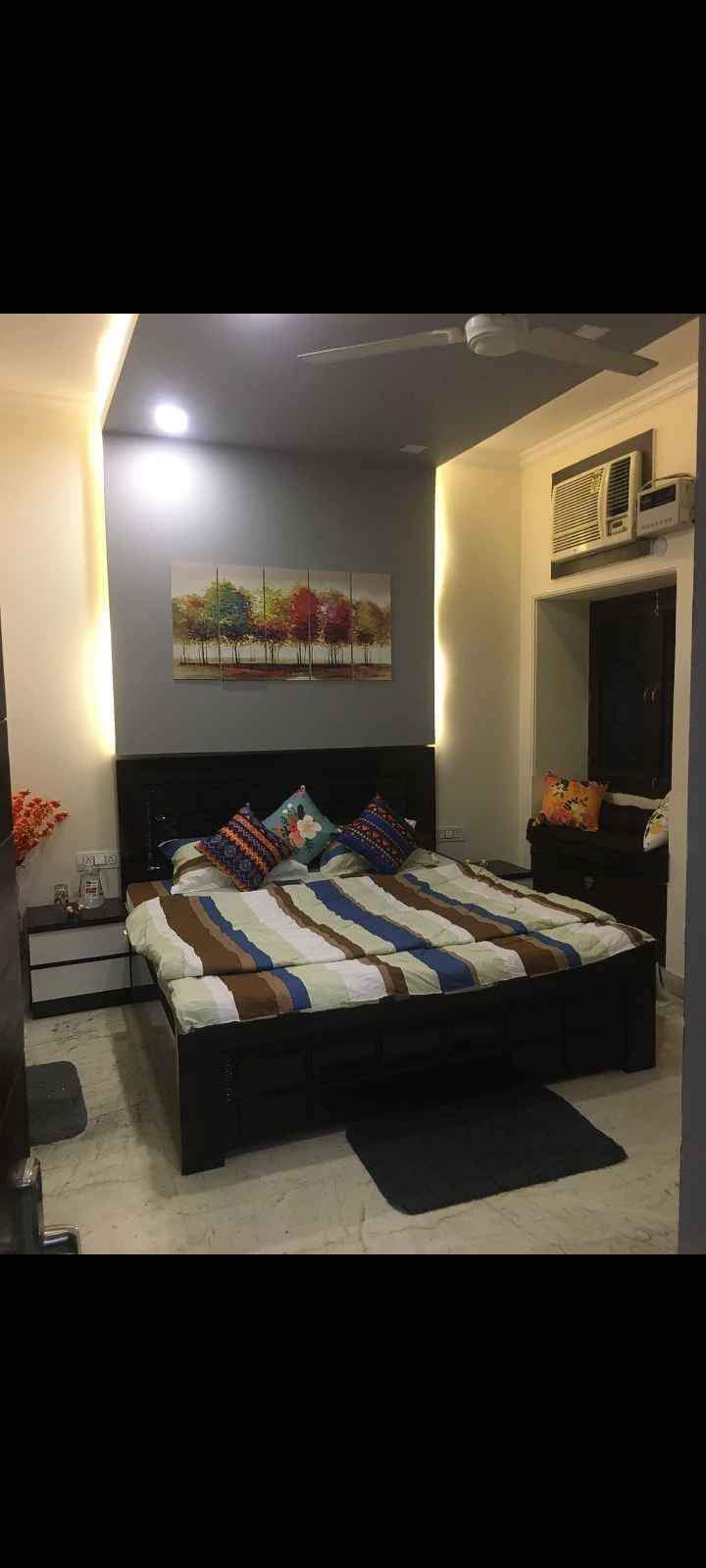 3 BHK for rent in Dlf Phase iv, Gurugram — semi-furnished — 1760 sq.ft — DLF City Phase IV
