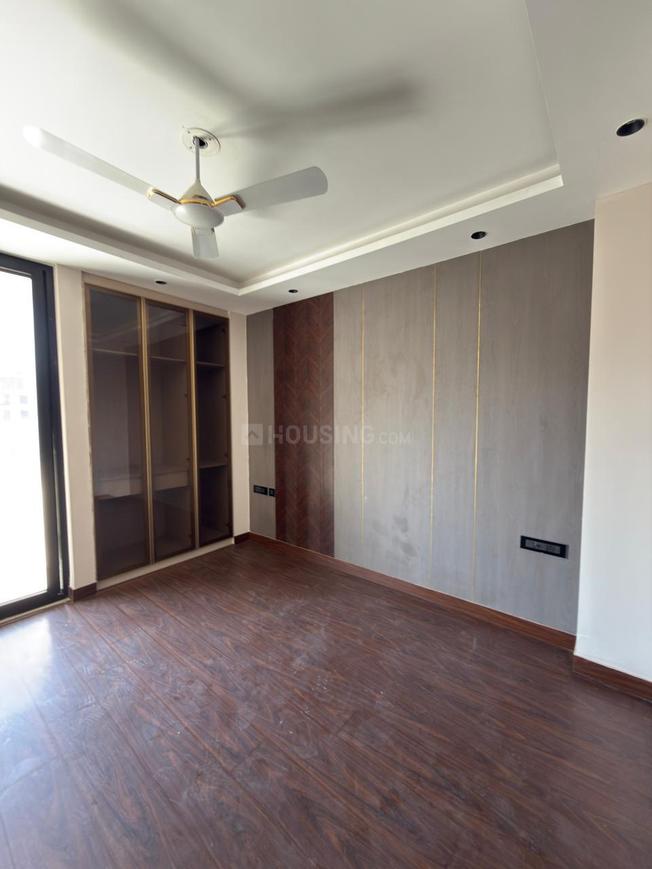 3 BHK for rent in Kadarpur, Gurugram — semi-furnished — 1750 sq.ft — Trehan Luxury Floor 63