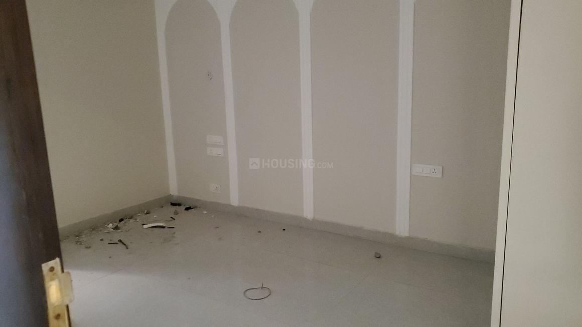 3 BHK for rent in Kadarpur, Gurugram — semi-furnished — 1785 sq.ft — Laburnum Victory Floors