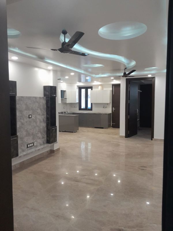 3 BHK for rent in Malibu Town, Gurugram — semi-furnished — 2000 sq.ft