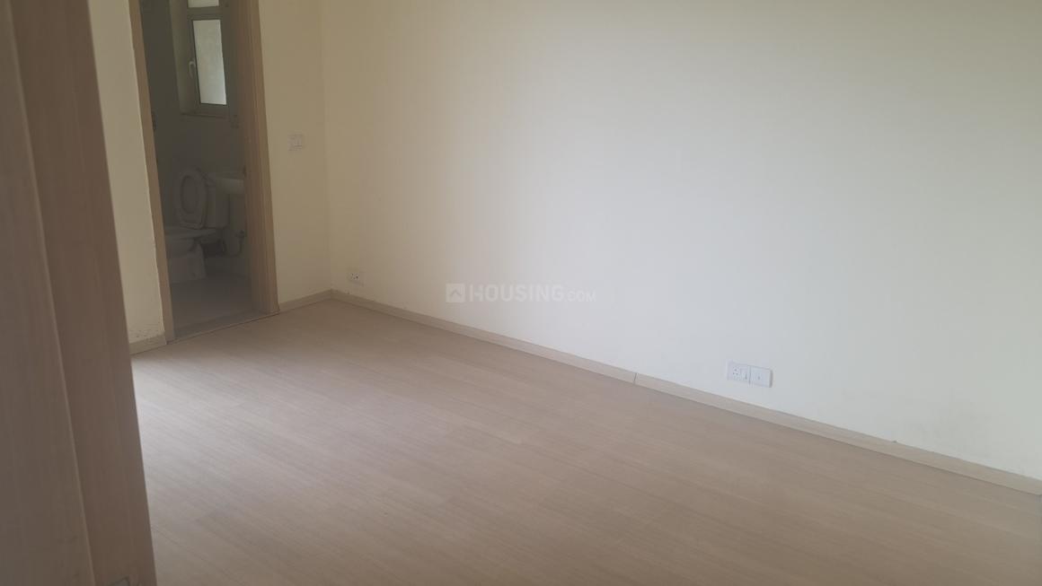 3 BHK for rent in Manesar, Gurugram — unfurnished — 1940 sq.ft — DLF Express Greens
