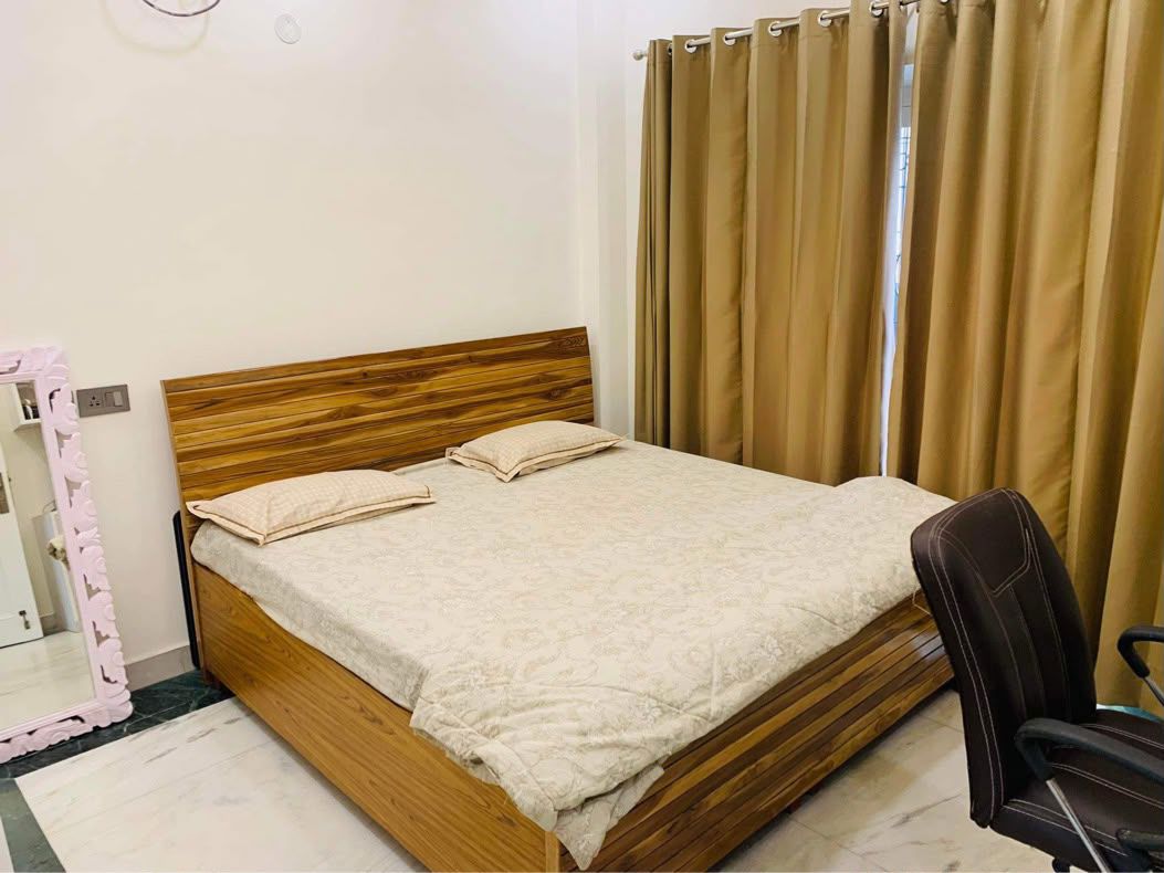 3 BHK for rent in Mayfield Garden, Gurugram — furnished — 2250 sq.ft