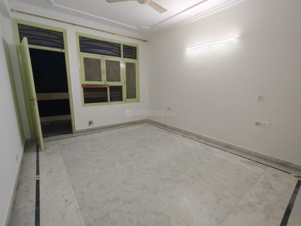 3 BHK for rent in Mayfield Garden, Gurugram — semi-furnished — 2000 sq.ft — SS Mayfield Garden