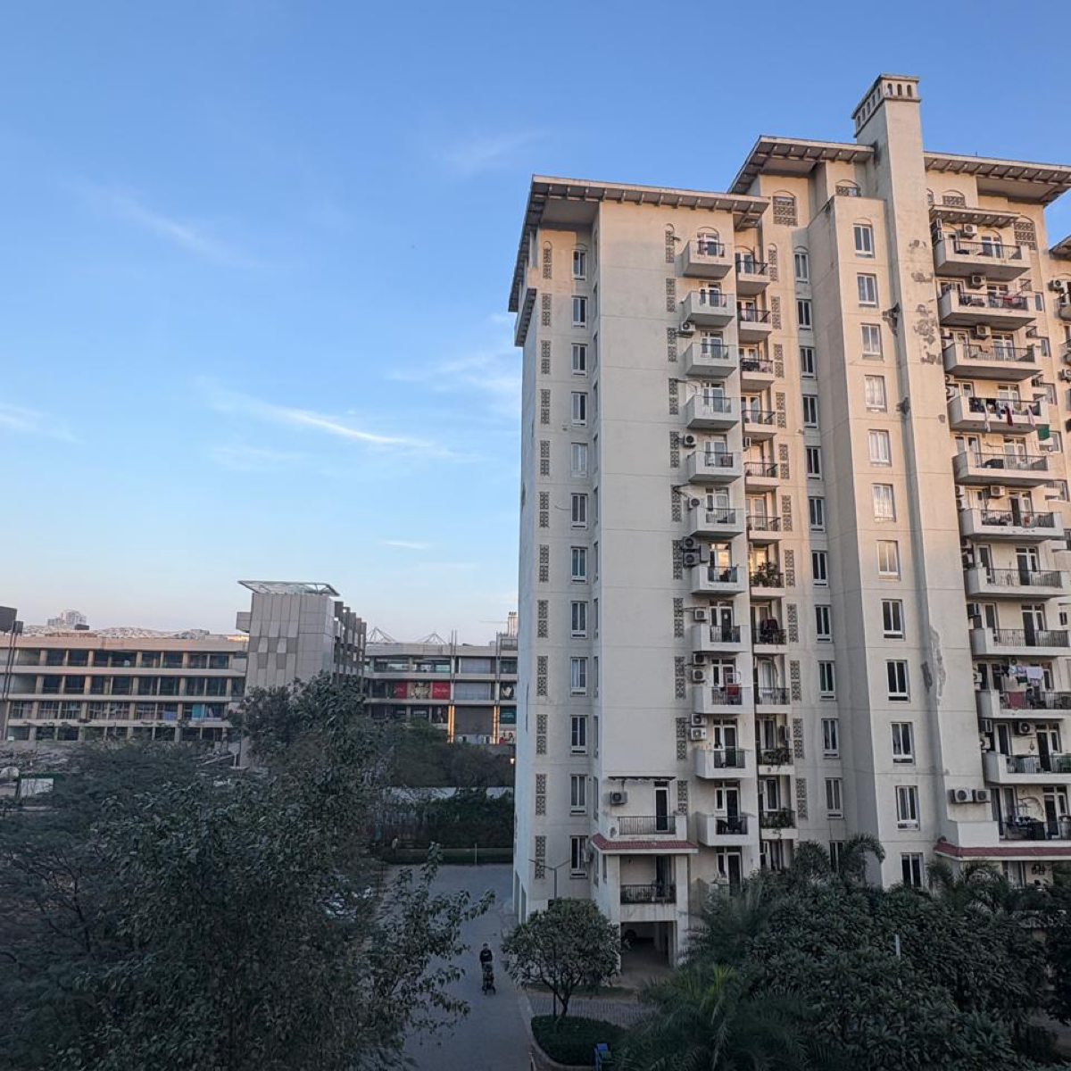 3 BHK for rent in Medawas, Gurugram — semi-furnished — 1395 sq.ft — Emaar Emerald Estate