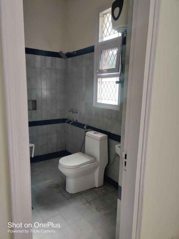 3 BHK for rent in Nirvana Country, Gurugram — semi-furnished — 1633 sq.ft — Unitech Deerwood Chase