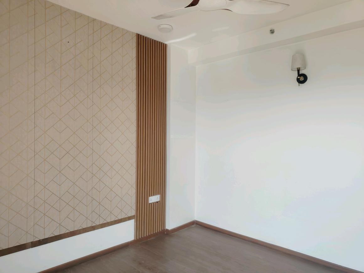 3 BHK for rent in Nurpur Jharsa, Gurugram — semi-furnished — 1550 sq.ft — M3M Marina