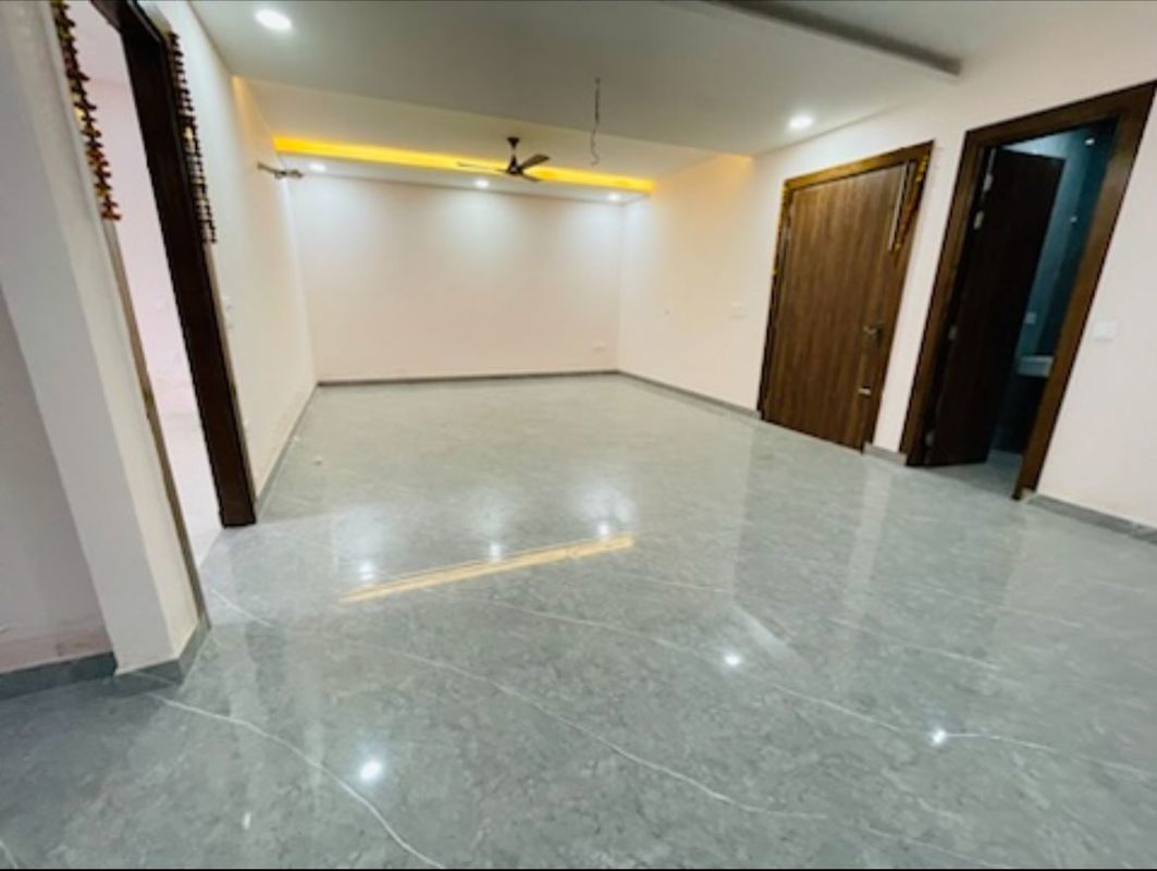 3 BHK for rent in Palam Vihar Extension, Gurugram — semi-furnished — 2200 sq.ft