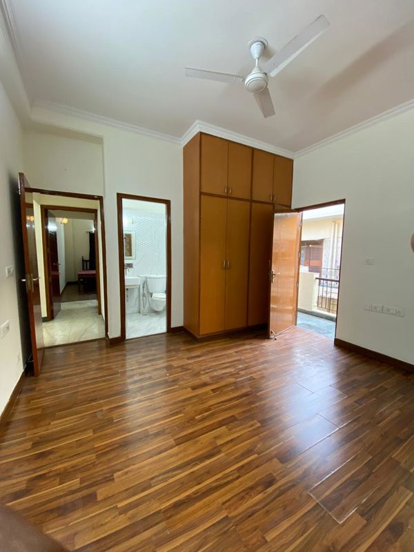 3 BHK for rent in Palam Vihar, Gurugram — semi-furnished — 2170 sq.ft — Palam Vihar Residents Association