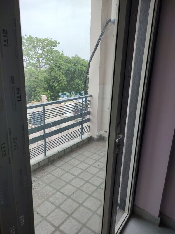 3 BHK for rent in Palam Vihar, Gurugram — semi-furnished — 1800 sq.ft — Ansal Plaza Gurgaon