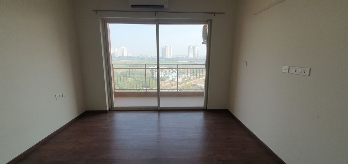 3 BHK for rent in Palam Vihar, Gurugram — furnished — 1600 sq.ft