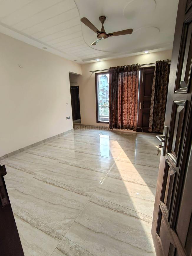 3 BHK for rent in Palam Vihar, Gurugram — semi-furnished — 1500 sq.ft