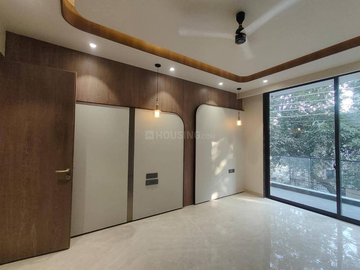 3 BHK for rent in Palam Vihar, Gurugram — semi-furnished — 1688 sq.ft