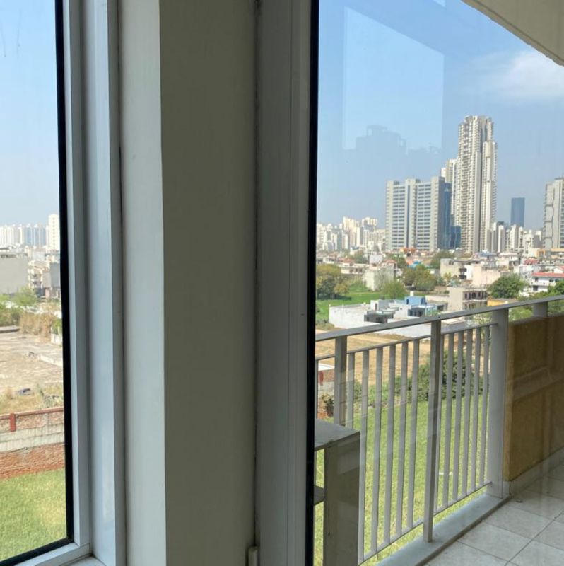 3 BHK for rent in Ramgarh Dhani, Gurugram — semi-furnished — 1932 sq.ft — Ireo The Corridors