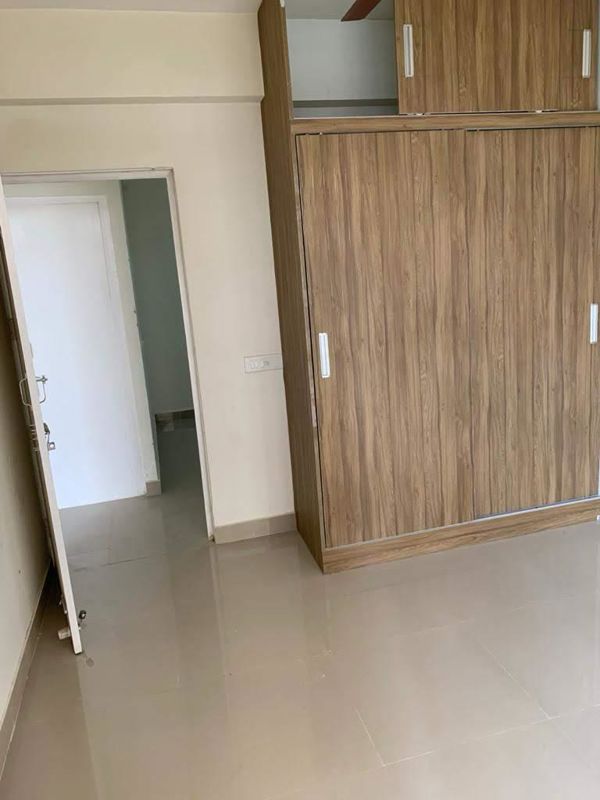 3 BHK for rent in Sector 102, Gurugram — semi-furnished — 1650 sq.ft — Emaar Gurgaon Greens