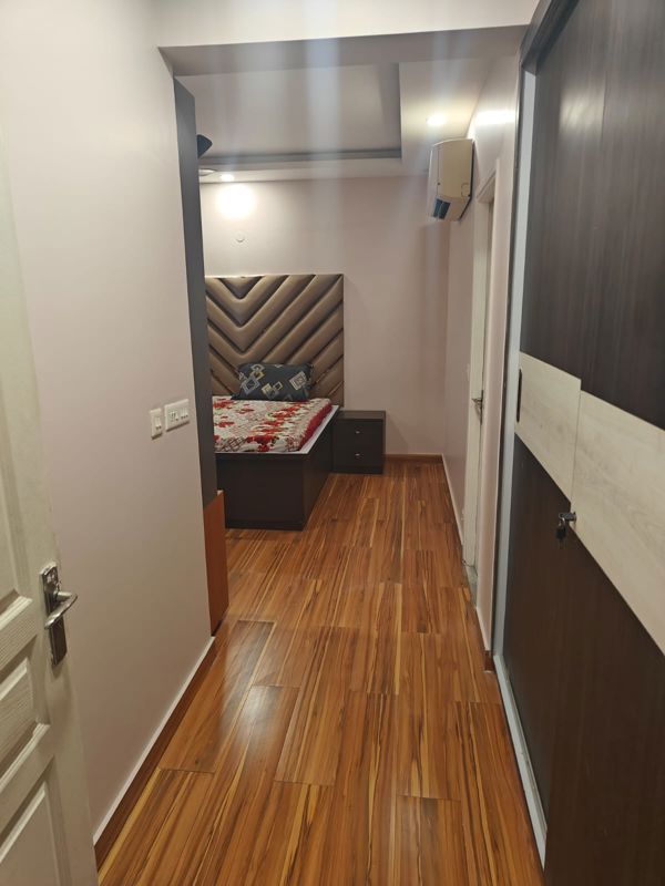 3 BHK for rent in Sector 102, Gurugram — semi-furnished — 1650 sq.ft — Emaar Gurgaon Greens