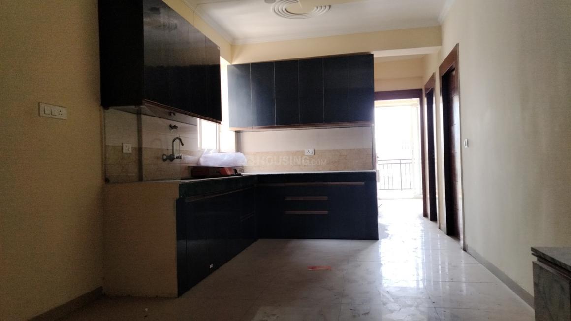 3 BHK for rent in Sector 102, Gurugram — semi-furnished — 750 sq.ft — ROF Aalayas Phase 2